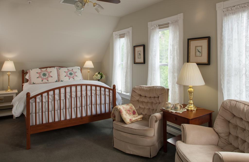 The Maple Leaf Inn Barnard Номер фото