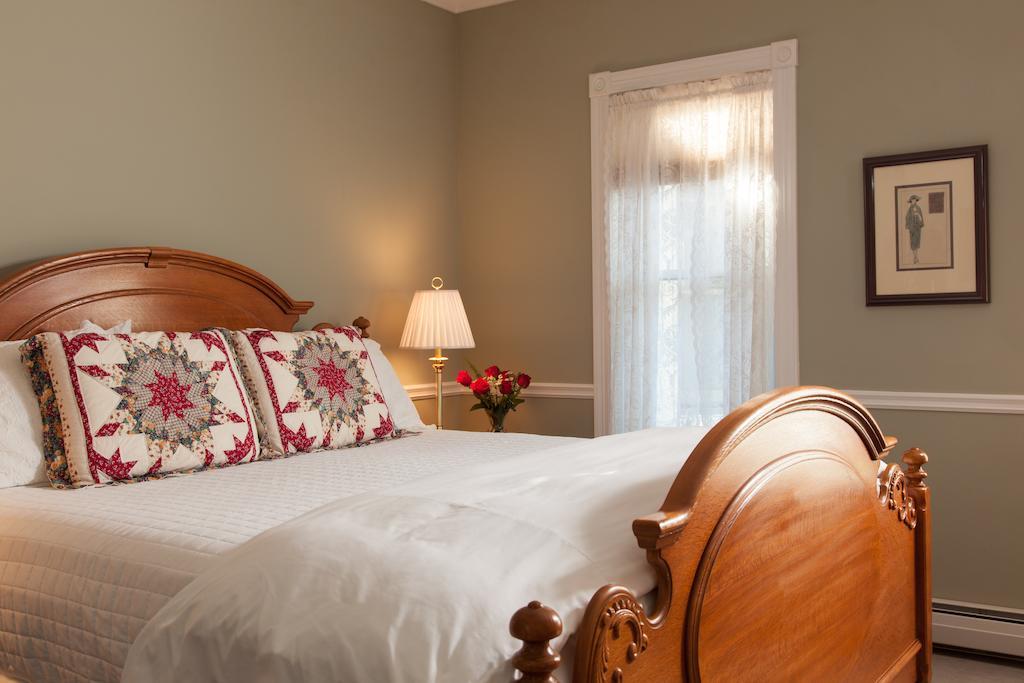 The Maple Leaf Inn Barnard Екстер'єр фото